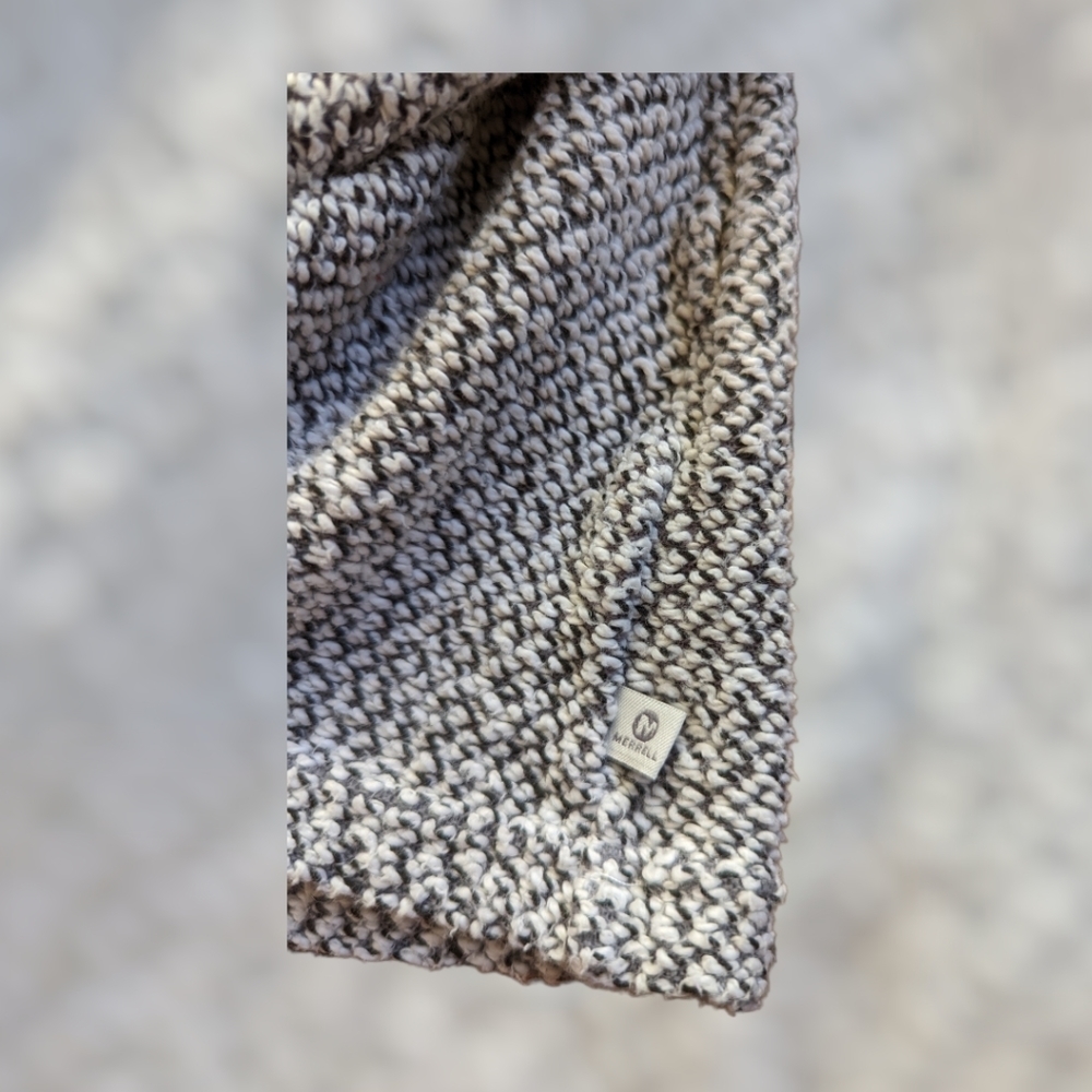Merrell Sweater - Picture 3 of 5